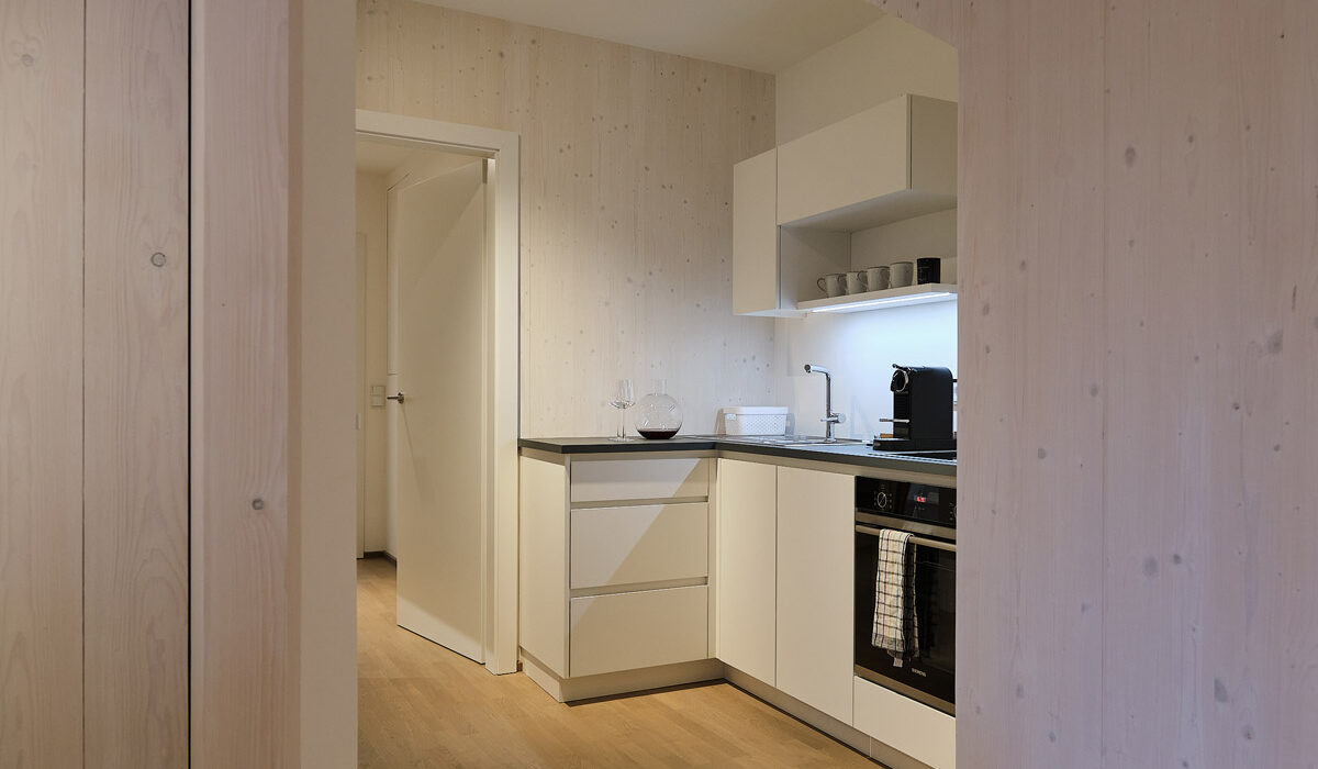 2024-02-20 Haus5 - 122